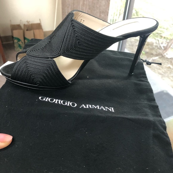 Armani Ladies Shoes - Picture 4 of 8